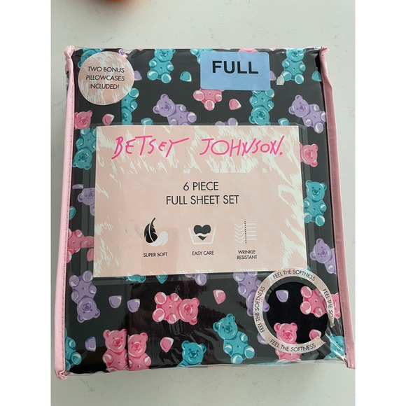 Betsey Johnson Other - Betsey Johnson Gummy Bear Sheets NEW